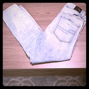 American eagle jeans size 6 / ripped jeans